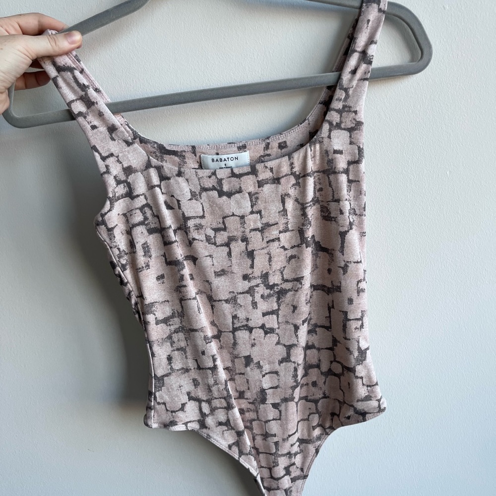 Aritzia Babaton Body Suit